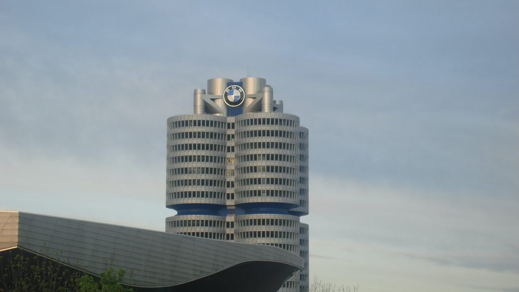 Музей BMW, Мюнхен, Германия